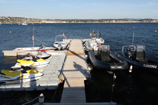  Base náutica situada en Bandol, en el Var 